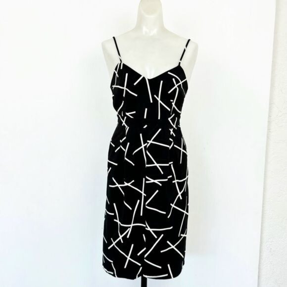C/MEO COLLECTIVE Cameo Power Trip Black Print dress Small - Picture 3 of 9